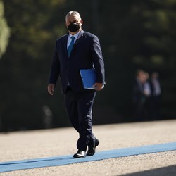 Pemimpin NATO 'Sobat' Putin Bertemu Trump di AS, Ada Apa?