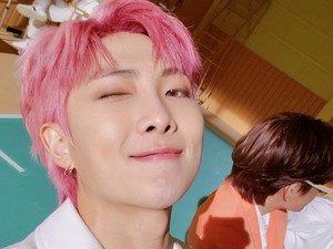 Pesan Menyentuh RM Buat ARMY di Ultah Ke-12 Debut BTS