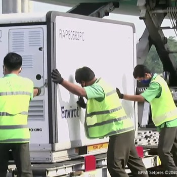 Detik-detik RI Kedatangan 8 Juta Bulk Vaksin Covid-19 Sinovac
