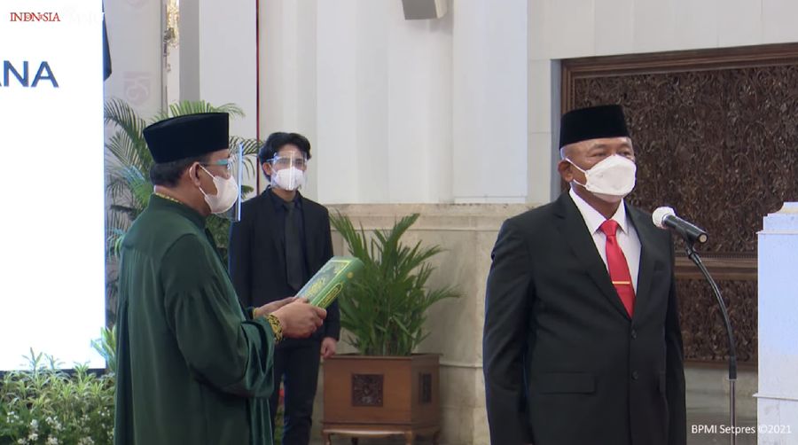 Pelantikan Kepala BNPB Ganip Warsito di Istana  Presiden, Jakarta (25/5/2021). (Tangkapan layar Setpres RI)