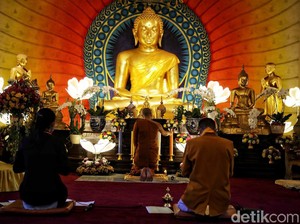 Detik-detik Waisak 2024 Jam Berapa? Ini Jadwal dan Rangkaian Peringatannya