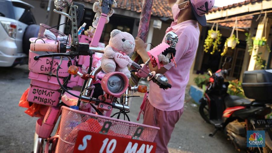 Ilustrasi Pedagang Siomay Pink. (CNBC Indonesia/Muhammad Sabki)