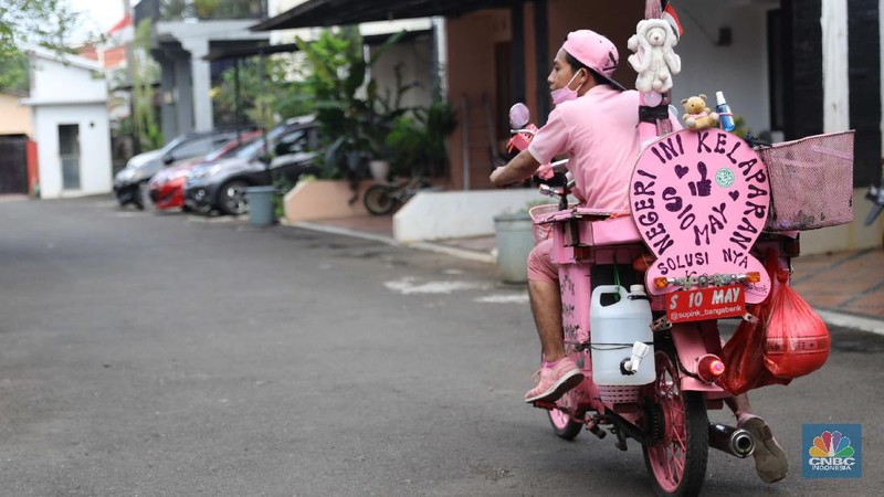 Ilustrasi Pedagang Siomay Pink. (CNBC Indonesia/Muhammad Sabki)