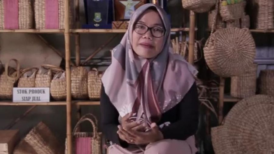 BRI Berdayakan Pengusaha Eceng Gondok Jadi UMKM Yang Mendunia