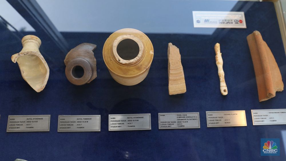 Ada Temuan Artefak Proyek MRT: Keramik, Tulang, Sampai Peluru - Foto 8