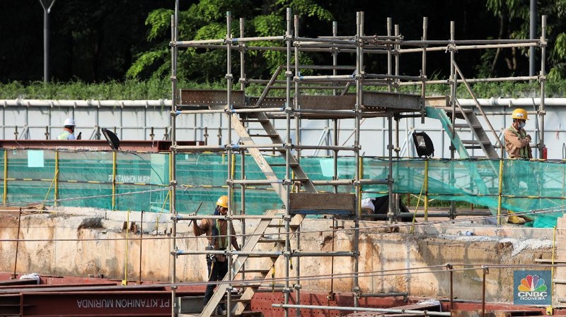 Pembangunan Proyek MRT Fase II (CNBC Indonesia/Andrean Kristianto)