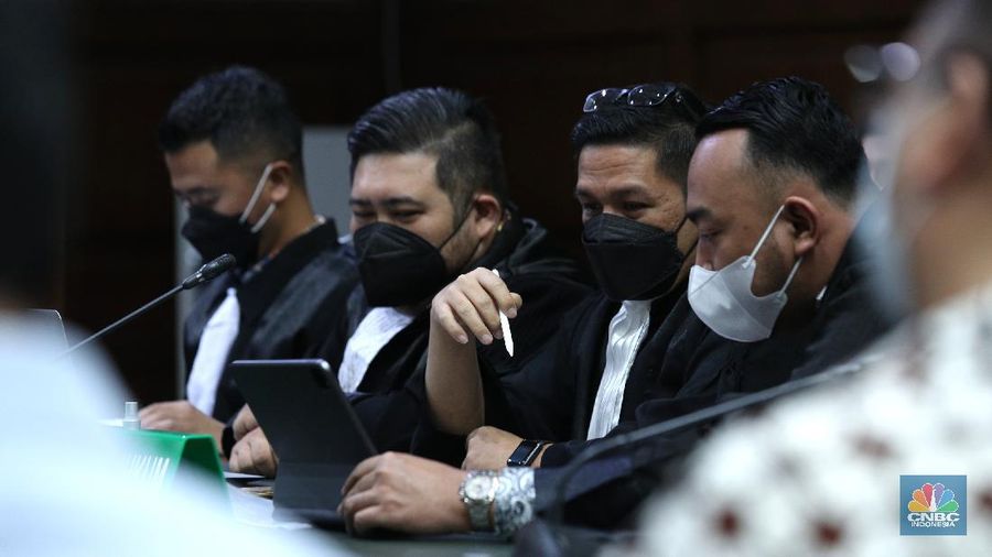 Pengadilan Tindak Pindana Korupsi (Tipikor) Jakarta Pusat menyidangkan 13 menejer investasi yang diduga terlibat dalam perkara pencucian uang hasil korupsi investasi PT Asuransi Jiwasraya (Persero), Jakarta, Senin (30/5/2021). (²©²ÊÍøÕ¾/Tri Susilo)