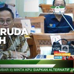 Tak Efisien, Bisnis Garuda Indonesia Berdarah-darah