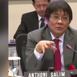 Siap-siap! Besok Suspensi Saham DCII Anthoni Salim Dibuka
