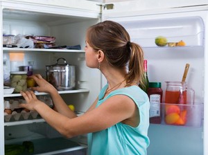 Stop Asal Masuk Kulkas! Ini 5 Posisi Menyimpan Makanan yang Benar