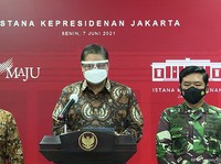 Kata Menko Airlangga, Kasus Covid-19 di RI Terkendali Kok..!