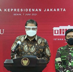 PPKM Diperpanjang, Airlangga Update Penanganan Covid-19 RI