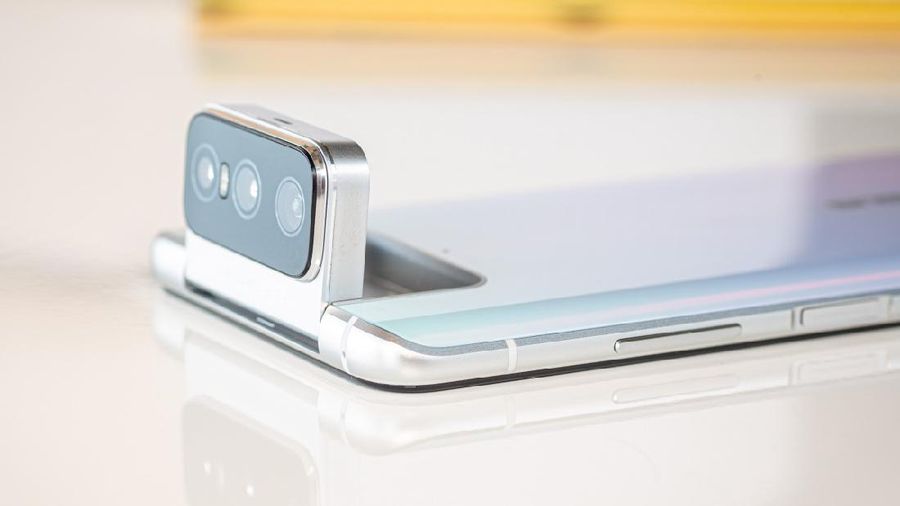 OPPO Find X3 pro (Dok. OPPO)