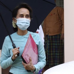 Drama Lanjut! Aung Suu Kyi Dijerat Lima Dakwaan Korupsi Baru