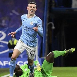 Phil Foden-nya, Kakak! Rp 3,3 Triliun Aja...