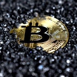 Thank Elon Musk, Harga Bitcoin Kembali Tembus US$ 40.000
