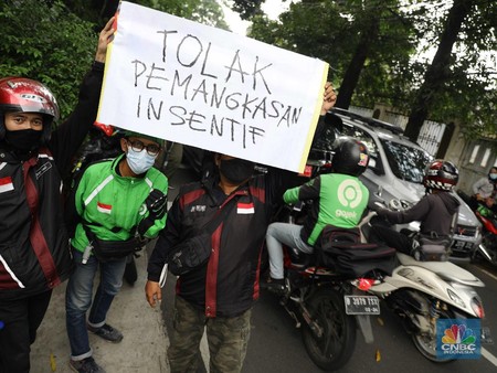 same day delivery gojek