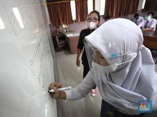 Intip Simulasi Sekolah Tatap Muka di SMAN Negeri 15 Jakarta