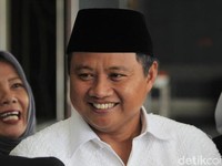 Ridwan Kamil: Wagub Jabar Uu Ruzhanul Positif Covid-19