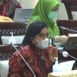Di Depan Sri Mulyani, DPR Protes Keras Vaksinasi Berbayar!