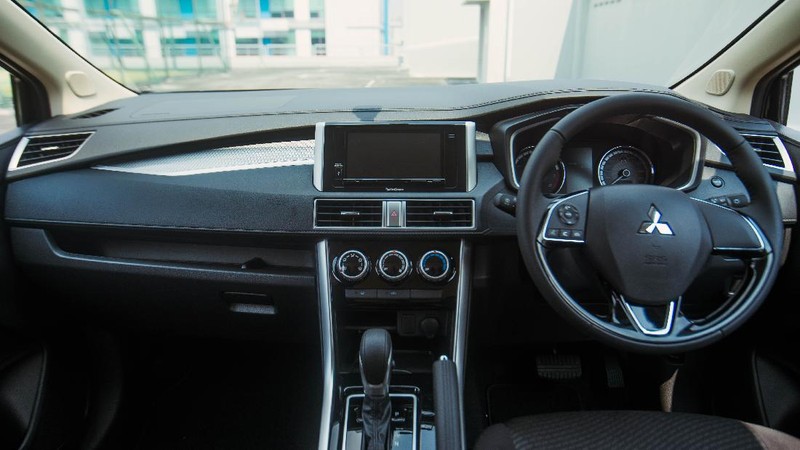 Mitsubishi Xpander Rockford Fosgate Black Edition (Dok. Mitsubishi Motors Krama Yudha Sales Indonesia (MMKSI))