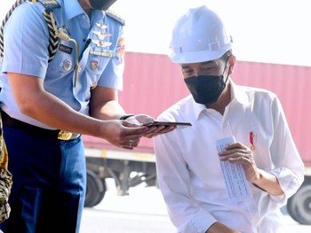 Curhat ke Jokowi, Sopir Priok Dipalak Preman Pakai Celurit!
