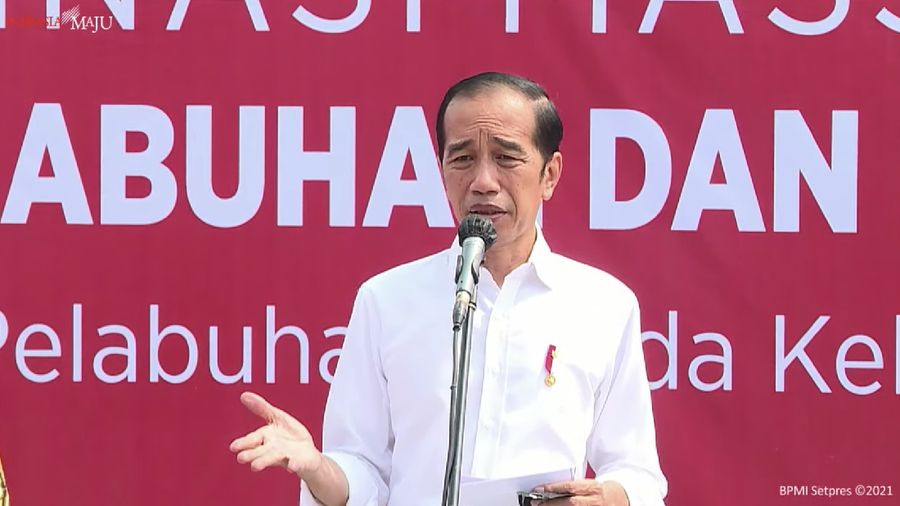 Presiden Joko Widodo Meninjau Vaksinasi Covid-19, Pelabuhan Sunda Kelapa, Jakarta, 10 Juni 2021 (Tangkapan Layar Youtube Sekretariat Presiden)