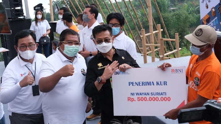 Program Milenial Smartfarming di Desa Gobleg, Kecamatan Banjar, Kabupaten Buleleng, Provinsi Bali. (Dok. BNI) Program Milenial Smartfarming di Desa Gobleg, Kecamatan Banjar, Kabupaten Buleleng, Provinsi Bali. (Dok. BNI)