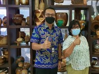 Cerita Sukses UMKM, Bawa Kerajinan Kayu di Bali Mendunia