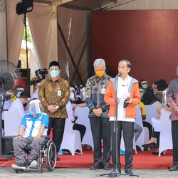 4.000 Vaksin Disiapkan Untuk Pekerja Pelabuhan Tanjung Mas