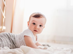 100 Nama Bayi Laki-laki Islami yang Terinspirasi dari Nabi Muhammad SAW