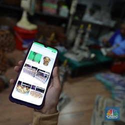 Berkah Internet di Perbatasan: Buka Peluang, Ikuti Arus Jaman