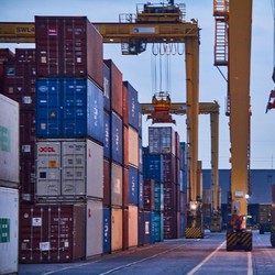 Aktivitas Distribusi Logistik Kapal dan Barang Mulai Membaik