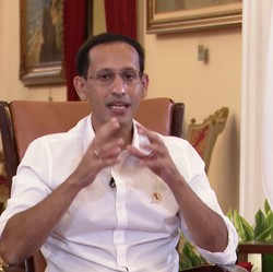 Nadiem Gelontorkan Bantuan Kuota Data Belajar Online Rp6,8 T!