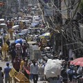 Petaka Corona RI: Berawal dari Pesawat Carter India?