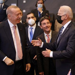 Erdogan Telpon Biden Soal Rusia-Ukraina, Ngomong Apa Nih?