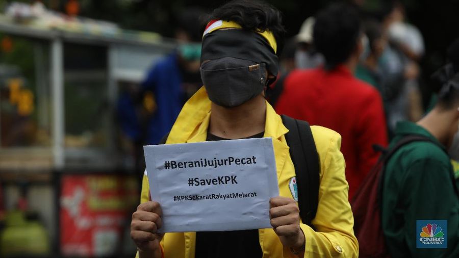 Demo BEM SI di KPK. (CNBC Indonesia/Andrean Kristianto)