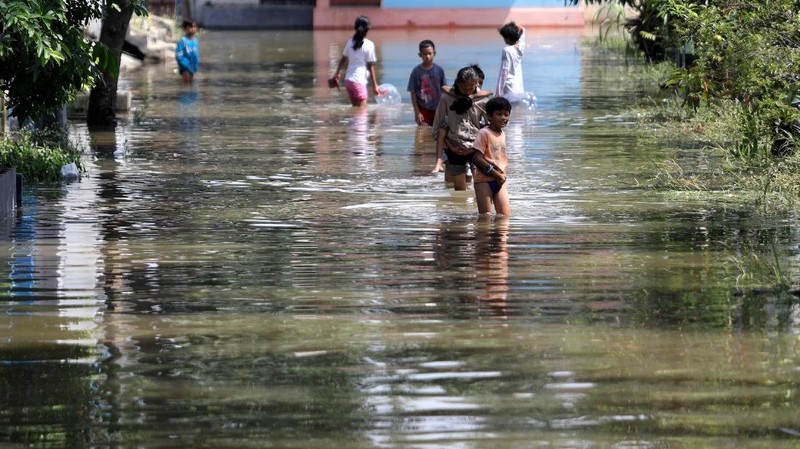 Ilustrasi banjir di Perumahan Bekasi. (CNBC Indonesia/Muhammad Sabki)