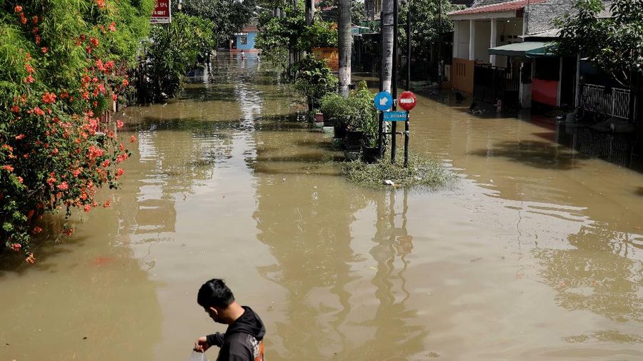 Ilustrasi banjir di Perumahan Bekasi. (²©²ÊÍøÕ¾/Muhammad Sabki)