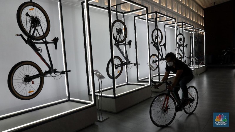 Ilustrasi Penjual Sepeda. (CNBC Indonesia/Andrean Kristianto)
