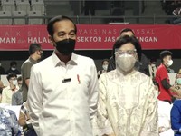 Gaspol Vaksinasi, Jokowi Mau Herd Immunity Tercapai Agustus!