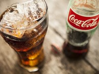 Rahasia Kelezatan Coca Cola Tempo Dulu Sempat Pakai Narkoba