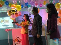 Bank Mega Bagi-bagi Hadiah, Emas Hingga Mercedes Benz