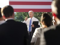 Awas 'Kompor Meleduk', Biden Warning China soal Taiwan