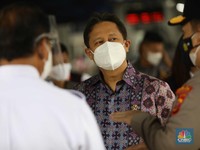 Menkes ke Produsen Obat: Tolong Bantu Rakyat Sedang Susah