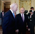 Perang Ukraina Minggir Dulu, Soal Ini AS & Rusia Pilih Damai
