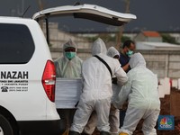 Ahli Epidemiologi ini Ungkap Biang Kerok 'Ledakan' Corona RI