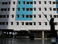 Covid DKI Turun, Isoter Rusun Nagrak & Pasar Rumput Ditutup!