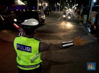 Tak Hanya Jakarta, Perjalanan Dibatasi 407 Titik di Jawa-Bali