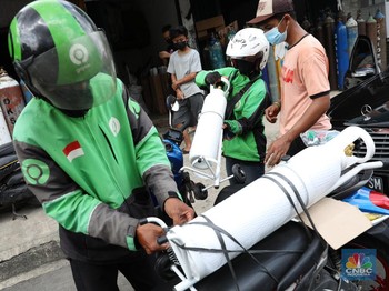 Cuan Bisnis Tabung Oksigen Saat Kasus Covid di DKI 'Meledak'